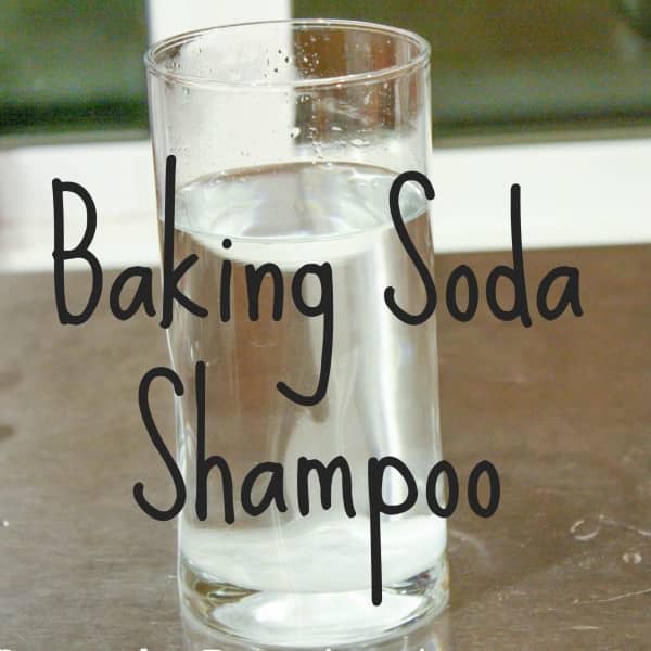 Basic Homemade Baking Soda Shampoo