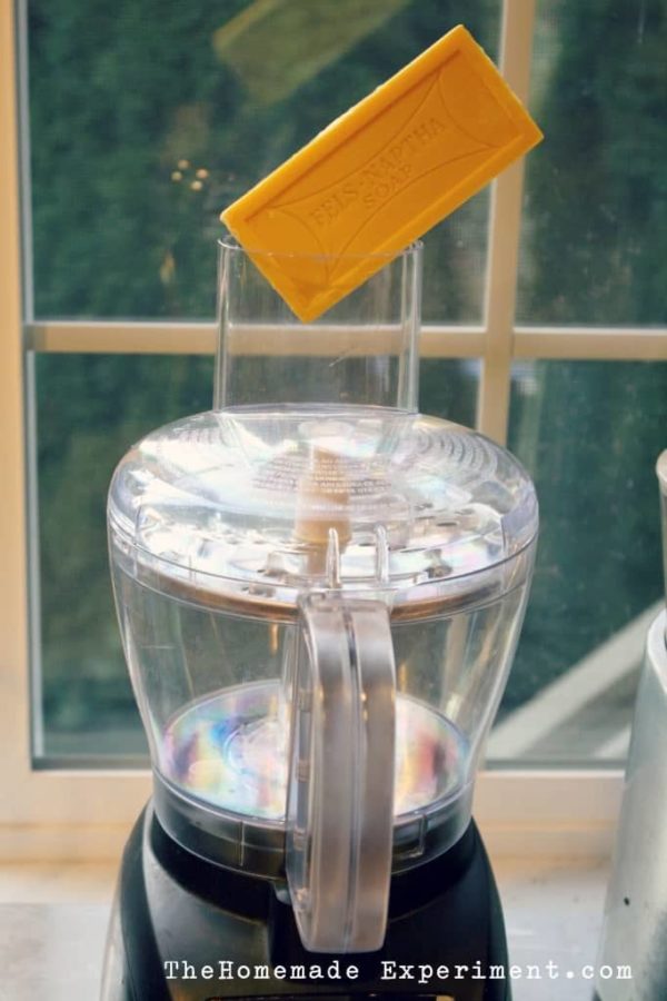 How To Make Homemade Laundry Detergent With Bar Soap and Washing Soda